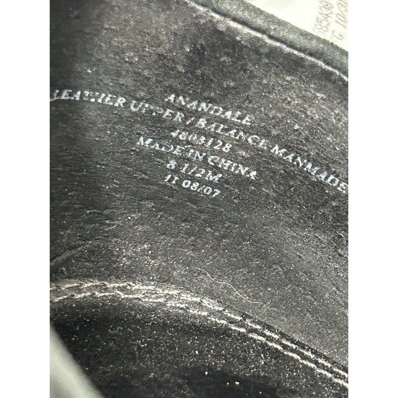 Liz Claiborne Boots Womens 8 1/2 Anandale Low Ankle Bootie Black Suede Heels - Picture 7 of 7